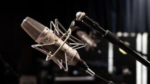 what is a condenser microphone