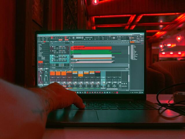 Best Free DAW Software In 2026: Choose The Right One For Your Music